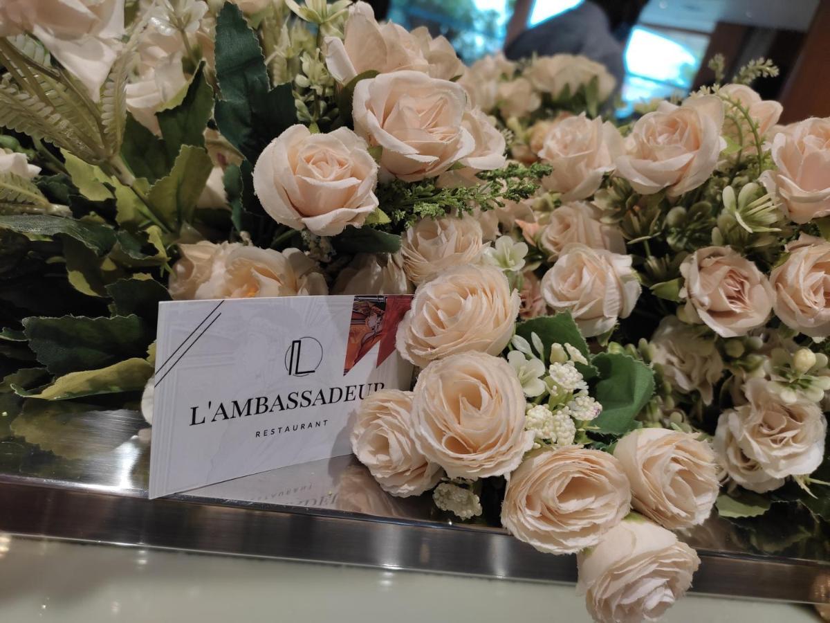 Hotel Tiama Abidjan Eksteriør bilde