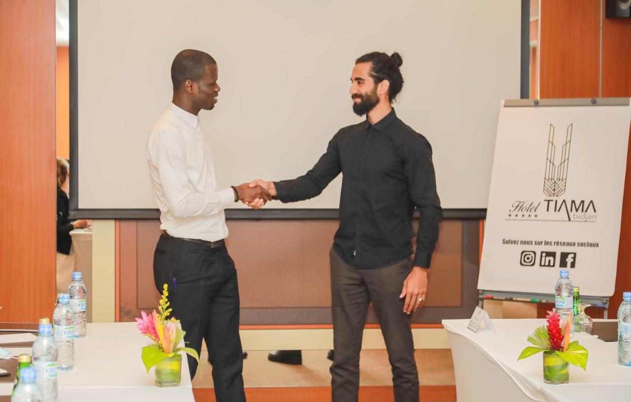Hotel Tiama Abidjan Eksteriør bilde